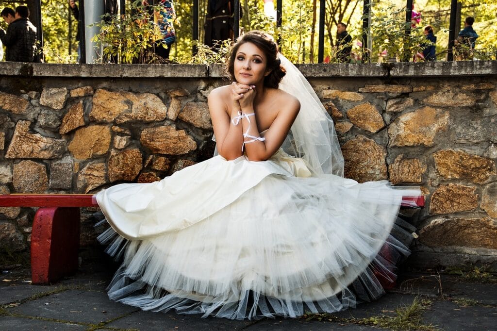 Ślub w stylu greckim – klasyczna elegancja