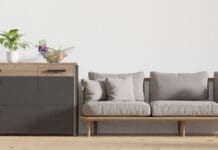 Mediaport wpuszczany czy na krawędź biurka? Wybór